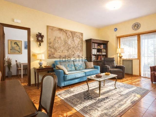 Appartamento in vendita a Municipio Roma VII, Roma Capitale