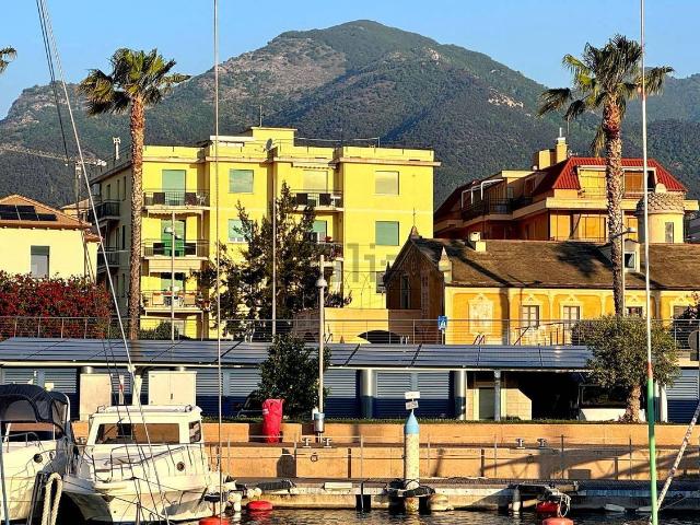 Appartamento in vendita a Borgo Castello, Loano