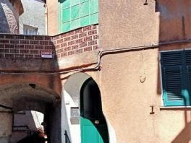 Appartamento in vendita a Carro, Liguria