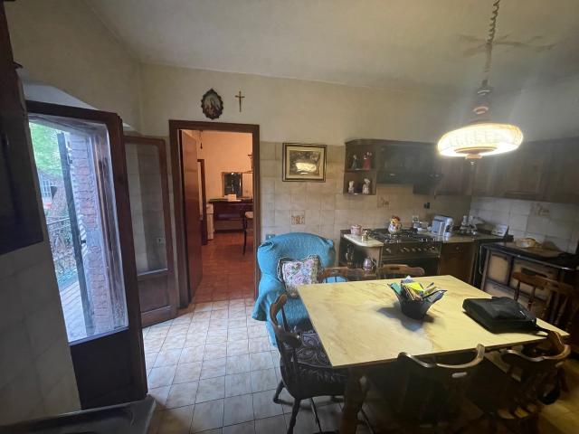 Appartamento in vendita a Gaiole In Chianti, Toscana