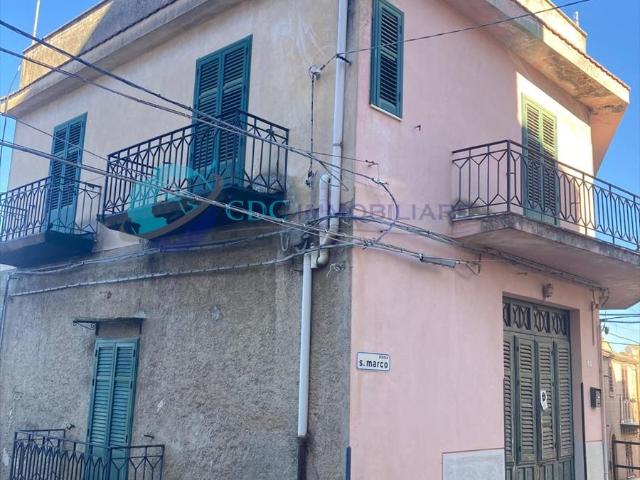 Appartamento in vendita a Vicari, Palermo
