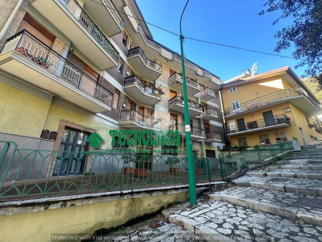 Appartamento in vendita a Mercogliano, Campania