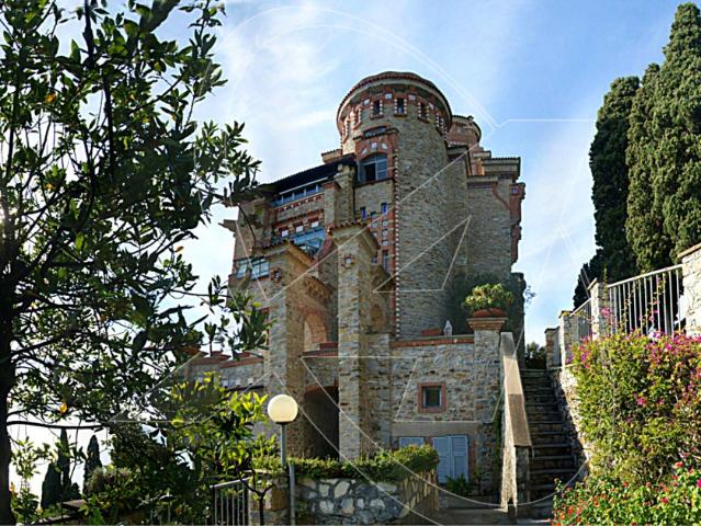Appartamento in vendita a Zoagli, Liguria