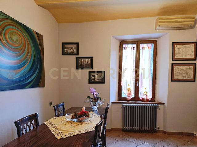 Appartamento in vendita a Abbadia San Salvatore, Toscana