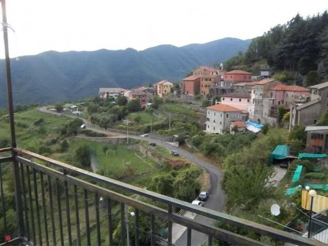 Appartamento in vendita a Sesta Godano, Liguria