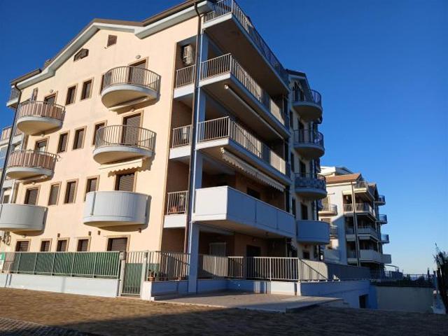 Appartamento in vendita a San Salvo, Abruzzo