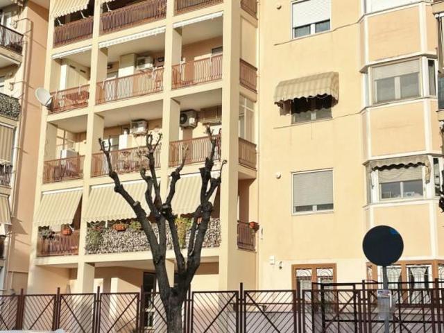 Monolocale in vendita a Maddaloni, Campania