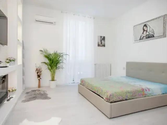 Appartamento in affitto a Municipio 9, Milano