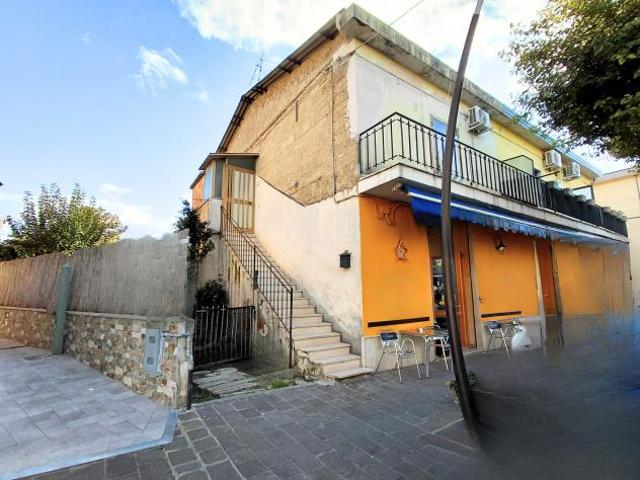 Appartamento in vendita a Capaccio, Campania
