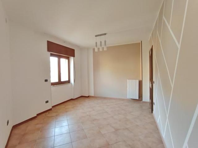 Monolocale in vendita a Solofra, Campania