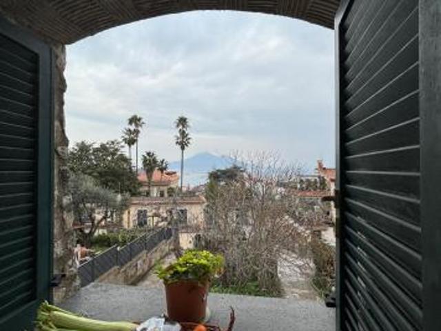 Appartamento in vendita a Castellammare Di Stabia, Campania