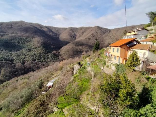 Appartamento in vendita a Cesio, Liguria