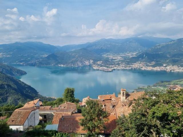Appartamento in vendita a Comunità montana del Sebino bresciano, Pisogne