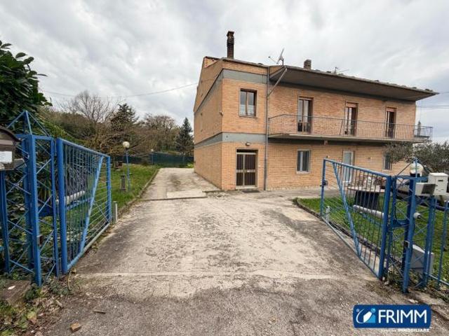 Appartamento in vendita a Campobasso, Molise
