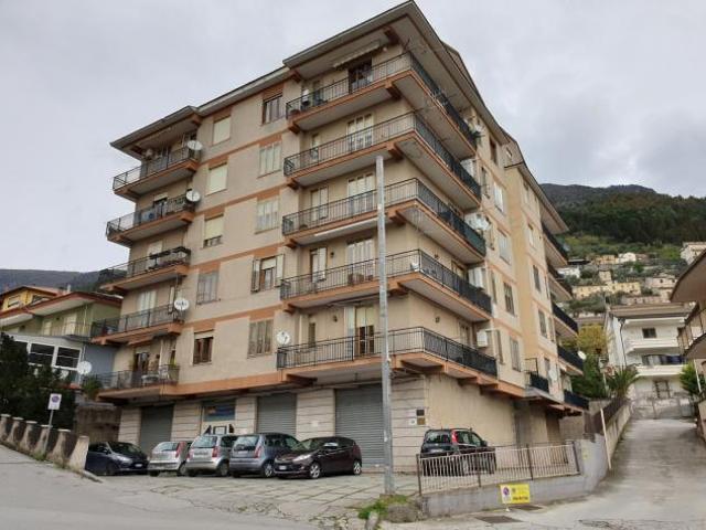 Appartamento in vendita a Sala Consilina, Campania