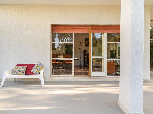 Villa Indipendente in affitto a Puglia, Taranto