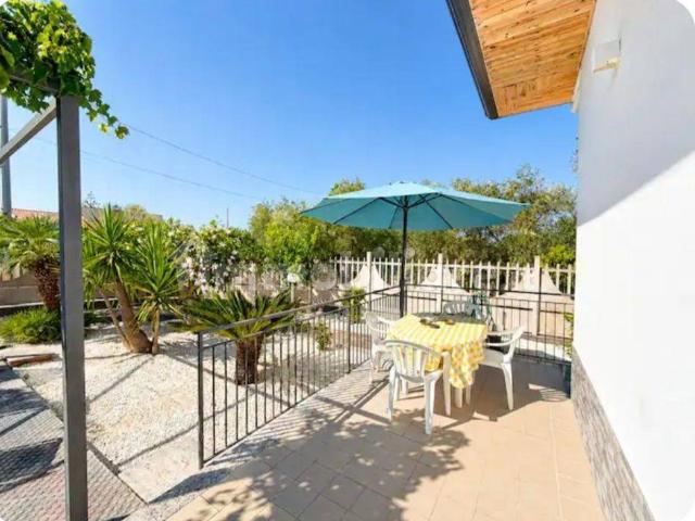 Villa Indipendente in affitto a Santa Lucia, Capo d'Orlando