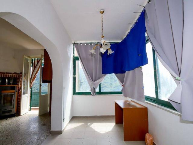Villa Indipendente in vendita a Chiavari, Liguria