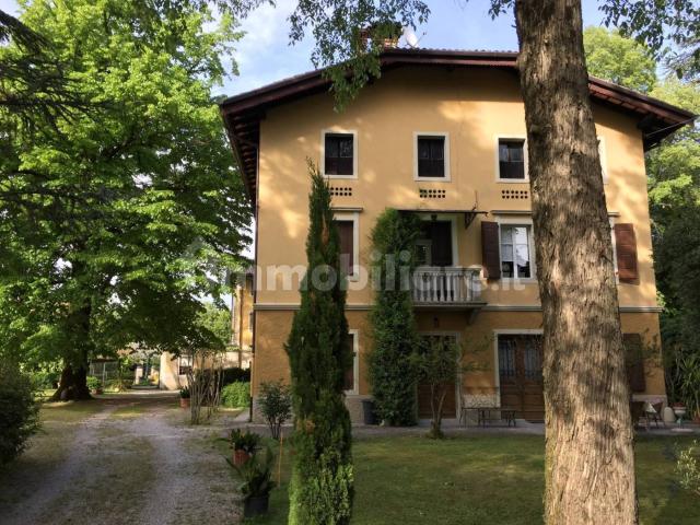 Villa Indipendente in affitto a San Venanzio, Marche
