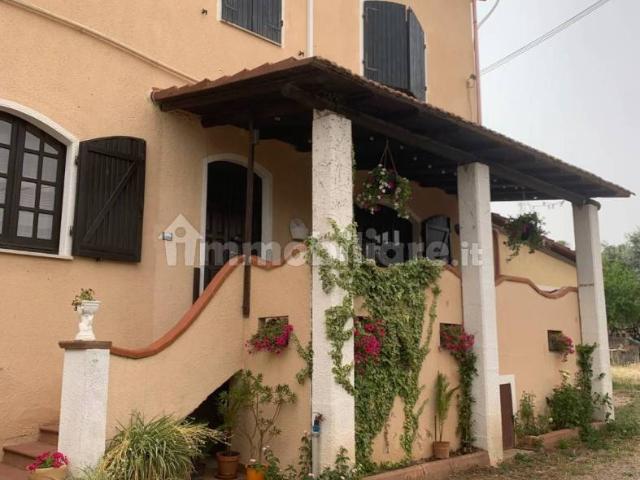 Villa Indipendente in affitto a Iglesias, Sardigna/Sardegna