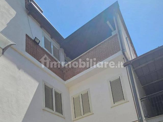 Villa Indipendente in affitto a Gricignano Di Aversa, Campania