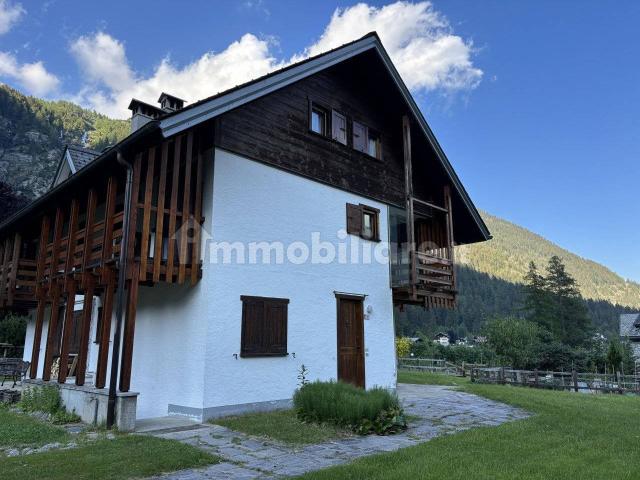 Villa Indipendente in affitto a Piemonte, Verbano-cusio-ossola