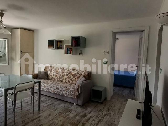 Villa Indipendente in affitto a Rusca, Savona