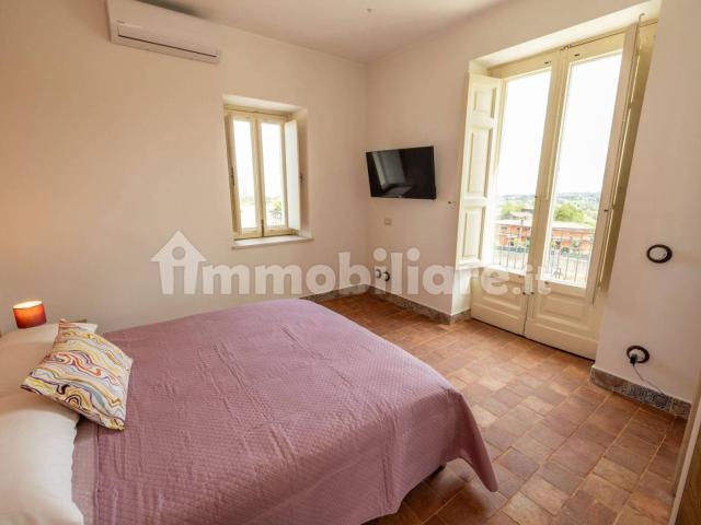 Villa Indipendente in affitto a Aci Sant'antonio, Sicilia