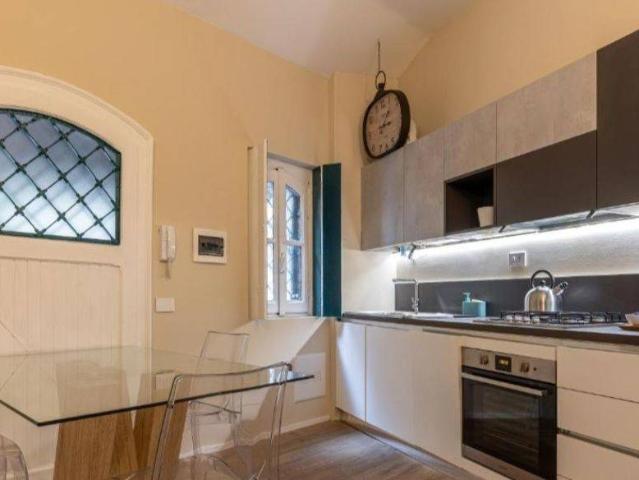 Villa Indipendente in affitto a Municipio 8 di Milano, Milano