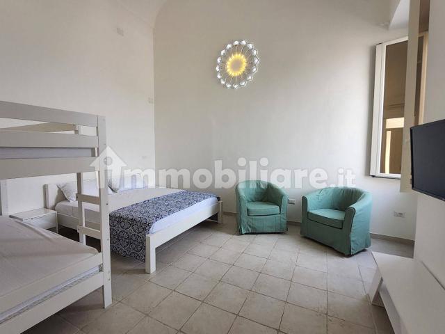 Villa Indipendente in affitto a Rione Bentivenga, Puglia