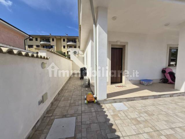 Villa Indipendente in affitto a Epipoli, Siracusa