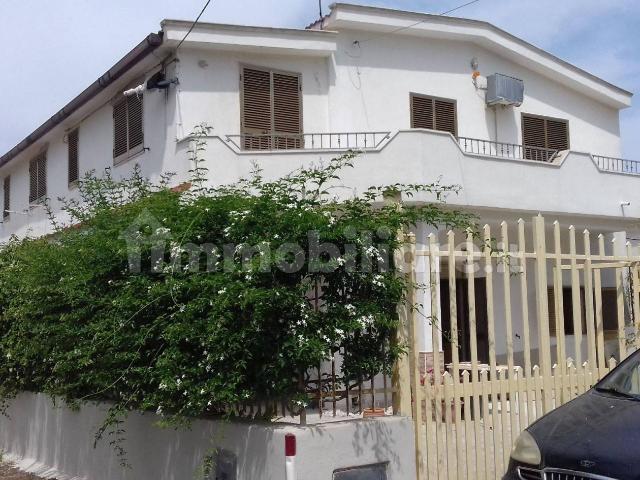 Villa Indipendente in affitto a Lama, Puglia