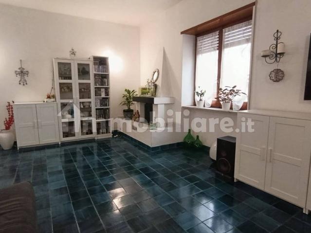 Appartamento in affitto a Scauri, Minturno