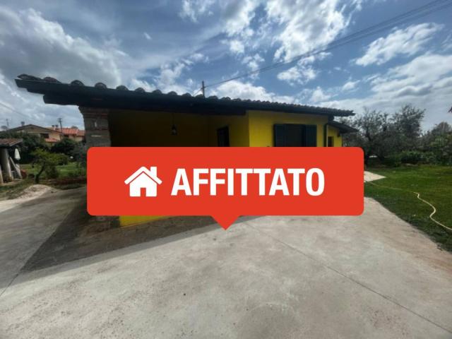 Villa Indipendente in affitto a Ulica, Roma Capitale