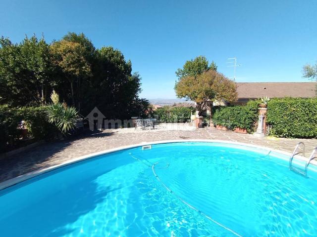 Villa Indipendente in affitto a Casoli, Abruzzo