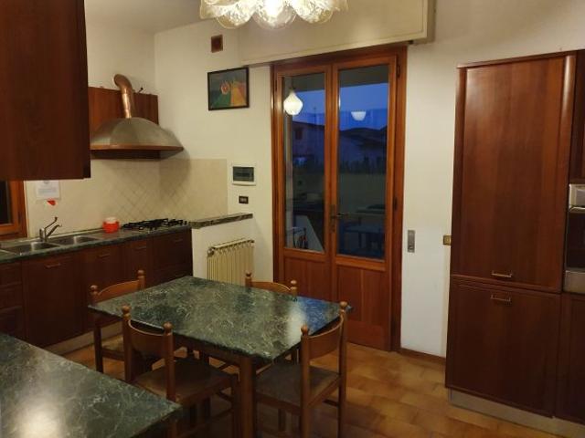 Appartamento in vendita a Montemurlo, Toscana