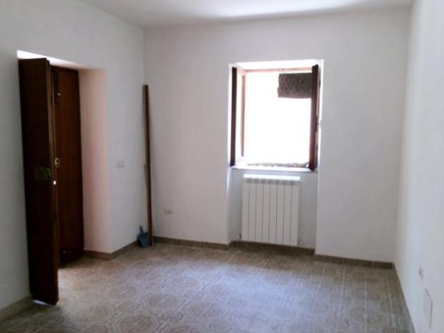 Appartamento in vendita a Cascia, Umbria