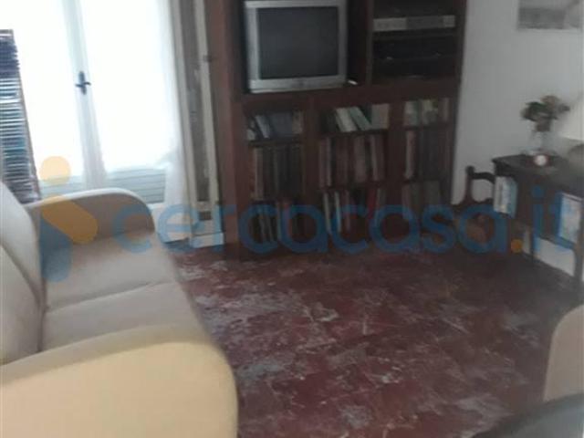 Appartamento in affitto a Levante, Serra Riccò