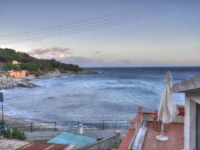 Appartamento in vendita a Campo nell'Elba, Cavoli