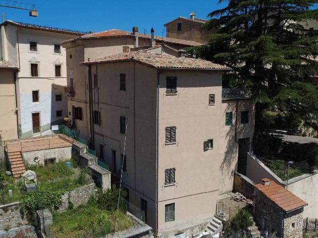 Appartamento in vendita a Cerreto Di Spoleto, Umbria