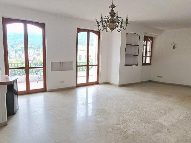 Appartamento in vendita a Montorio Al Vomano, Abruzzo