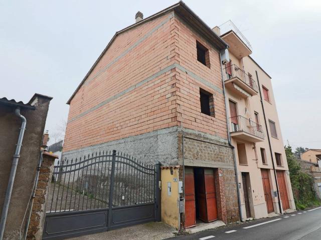 Appartamento in vendita a Madonna del Ponte, Vetralla
