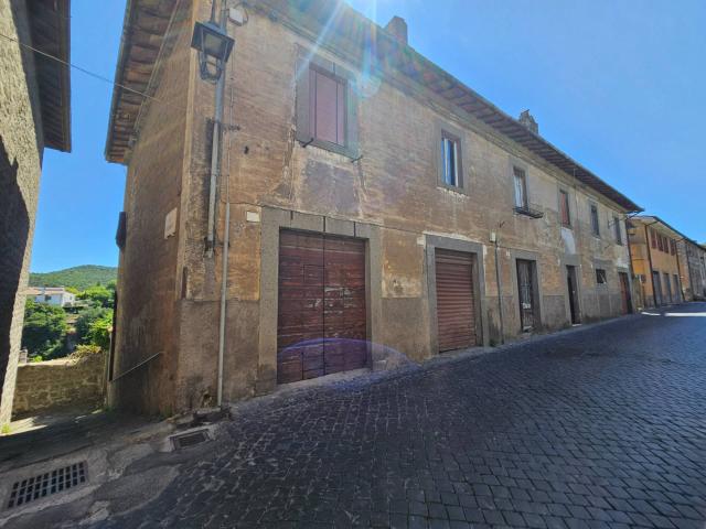 Appartamento in vendita a Viterbo, Lazio