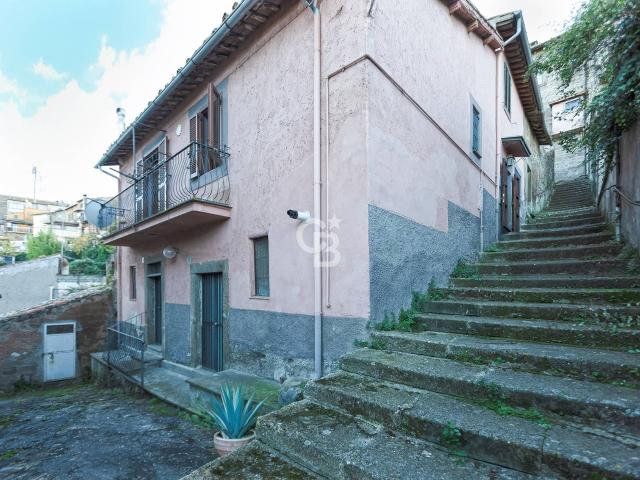 Appartamento in vendita a Viterbo, Lazio