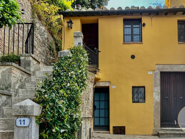 Appartamento in vendita a Cetona, Siena