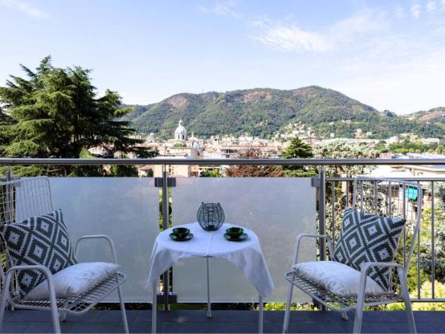 Appartamento in vendita a Como