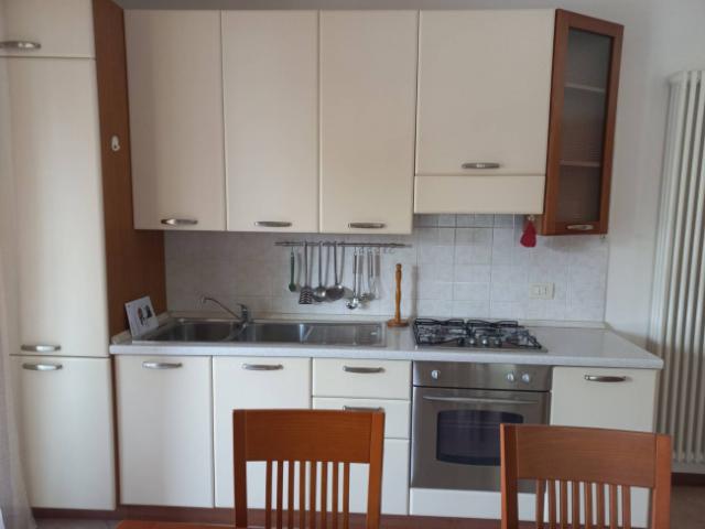 Appartamento in affitto a Lanzago, Silea