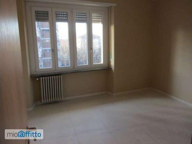 Appartamento in affitto a Circoscrizione 8, Piemonte
