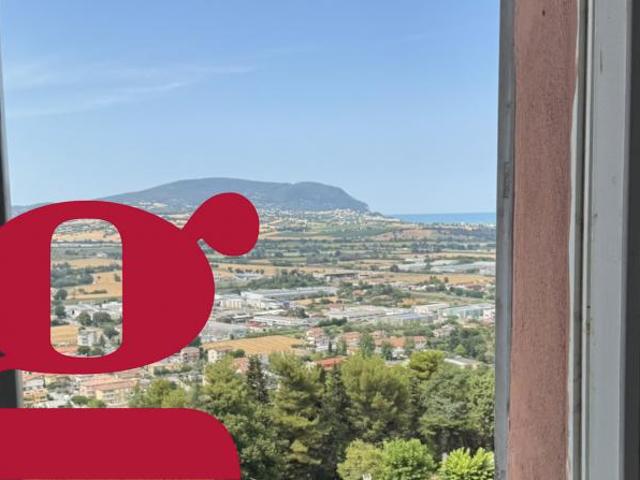 Appartamento in vendita a Marche, Ancona