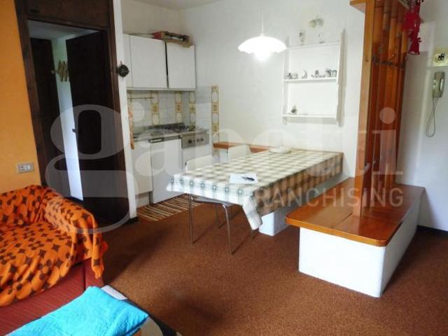 Appartamento in affitto a Lusiana Conco, Rubbio